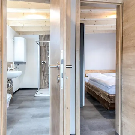 Ferienhaus Lakeside Comfort In Hallschlag, Cleaning Included